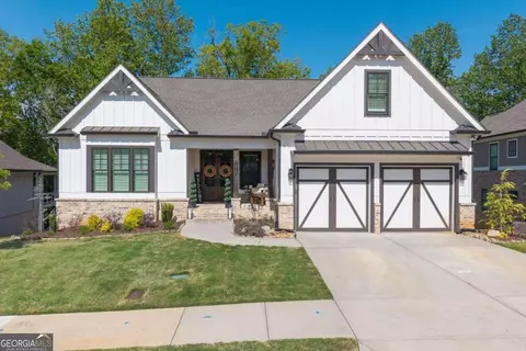 7018 Hammock Trl, Gainesville, GA 30506