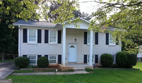 5322 Orly Ter, College Park, GA 30349