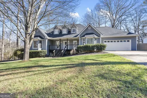 2563 Overlake Dr, Powder Springs, GA 30127