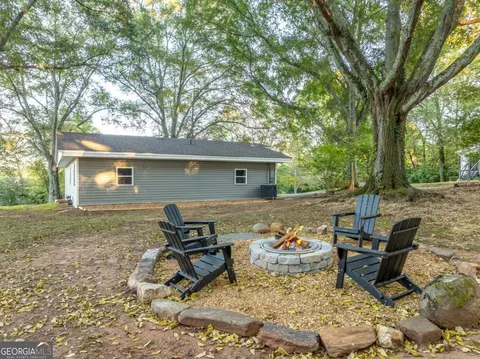 Exterior - 190 Northside Dr, Jasper, GA 30143 photo 9 of 11