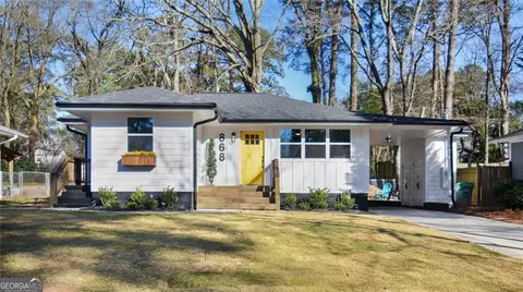 868 Stokeswood Ave SE, Atlanta, GA 30316