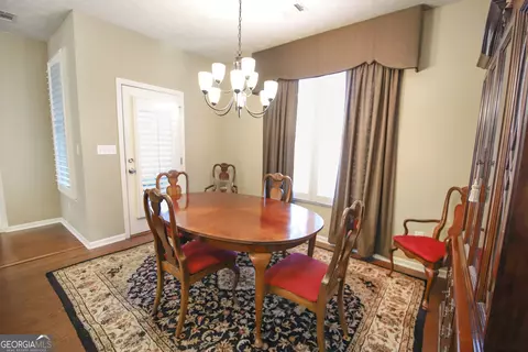 Dining - 204 Dixie Creek Dr, Lagrange, GA 30240 photo 2 of 5
