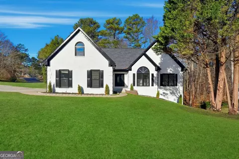 2152 Paces Vale Pl, Lawrenceville, GA 30043