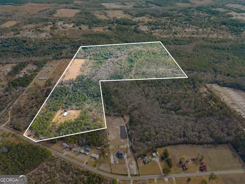 777 Zittrouer Rd, Guyton, GA 31312