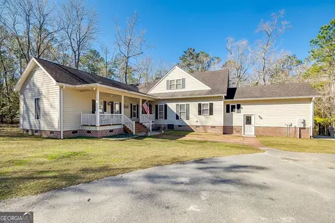 135 High Bluff Rd, Rincon, GA 31326