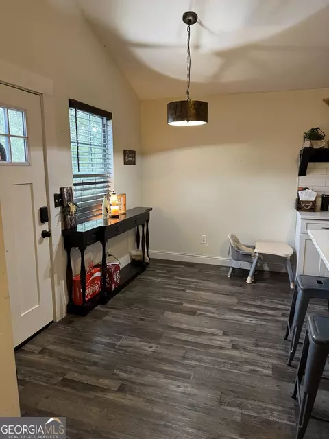 4752 County Line Rd, Mansfield, GA 30055
