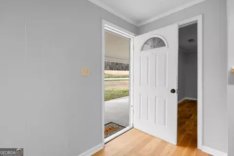 Entry Way - 1330 Dunn Rd, Molena, GA 30258 photo 1 of 2