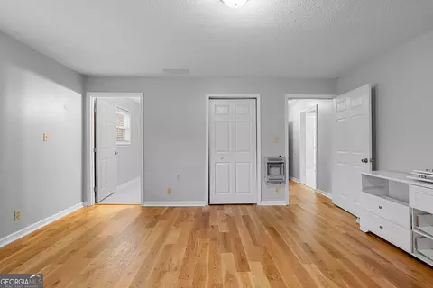 Bedroom - 1330 Dunn Rd, Molena, GA 30258 photo 4 of 6