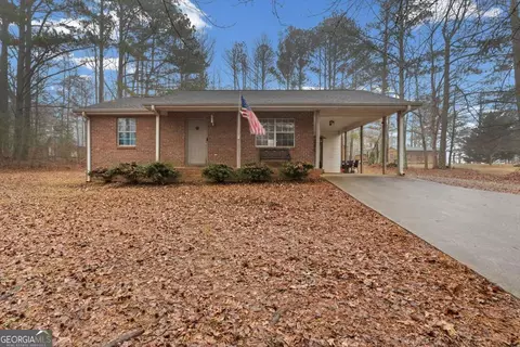 723 Buchanan Byp, Buchanan, GA 30113