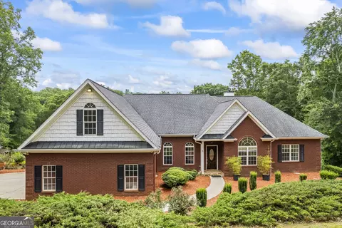 387 Lauren Marie Dr, Braselton, GA 30517