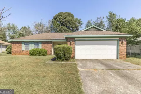 77 Oliver Dr, Warner Robins, GA 31088