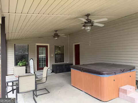 Exterior - 223 Trinity Rd, Dublin, GA 31021 photo 7 of 8