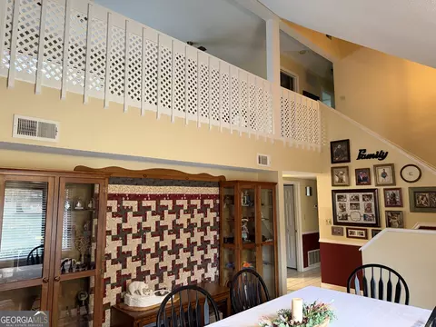 Dining - 223 Trinity Rd, Dublin, GA 31021 photo 2 of 5
