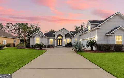 139 Fiddlers Cove Dr, Kingsland, GA 31548