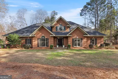1133 Creekside Dr, Eastman, GA 31023