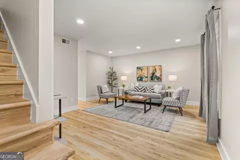 6404 Park Ave #D4, Atlanta, GA 30342