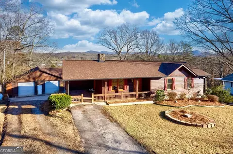 716 Lakeview Cir, Morganton, GA 30560