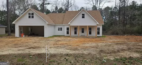 131 Redwood Dr, Cochran, GA 31014