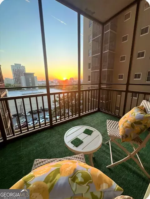 300 Peachtree #5H, Atlanta, GA 30308