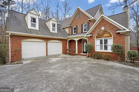 208 Huntington Ct, Macon, GA 31210