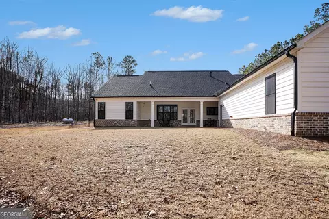 Exterior - 1505 Willis Rd, Barnesville, GA 30204 photo 7 of 9