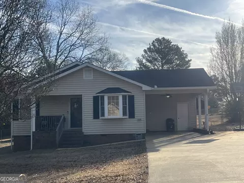 519 Dogwood Dr, Thomaston, GA 30286