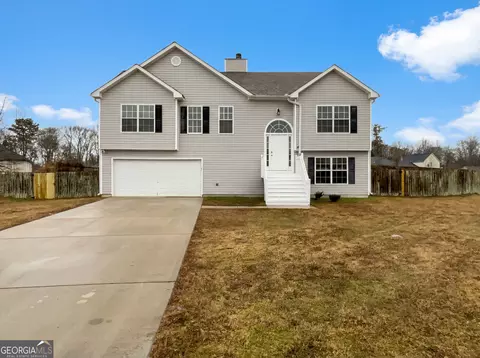 736 Tullamore Way, Hampton, GA 30228