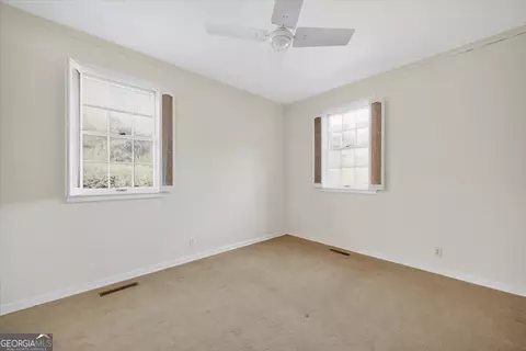 Bedroom - 1802 Pine Forest Cir, Dublin, GA 31021 photo 4 of 11