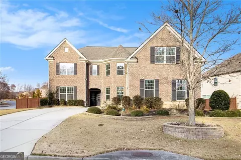 915 Elmsbrook Ln, Alpharetta, GA 30004