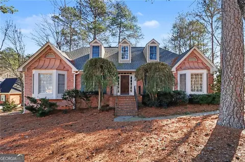 5085 Chapel Lake Cir, Douglasville, GA 30135