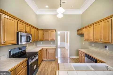 Kitchen - 509 Saint Marlo Dr, Centerville, GA 31028 photo 1 of 4
