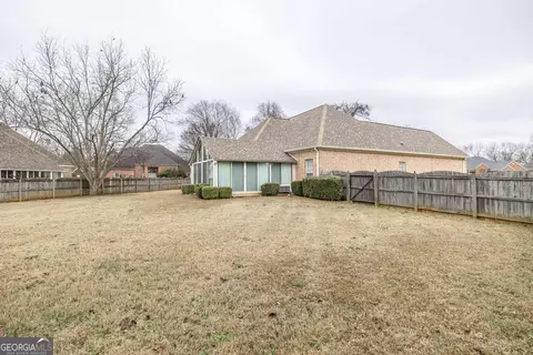 Exterior - 509 Saint Marlo Dr, Centerville, GA 31028 photo 5 of 6