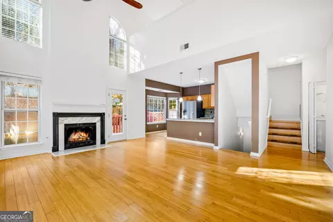 Living - 4054 Spring Cove Dr #0, Duluth, GA 30097 photo 4 of 7