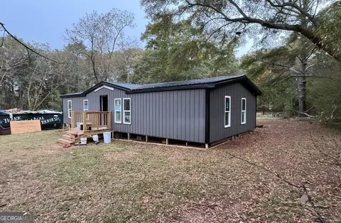 119 Little St, Williamson, GA 30292