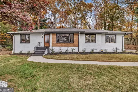 1306 Poplarcrest Cir SE, Atlanta, GA 30316