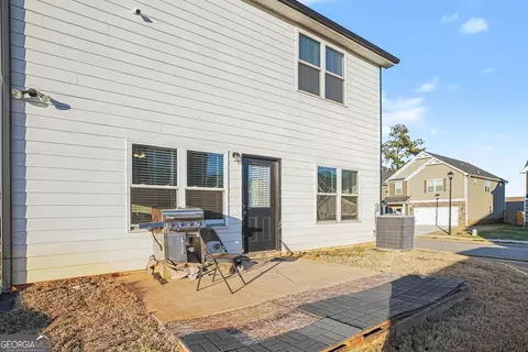 Exterior - 11140 Cornerstone Ln, Hampton, GA 30228 photo 4 of 6