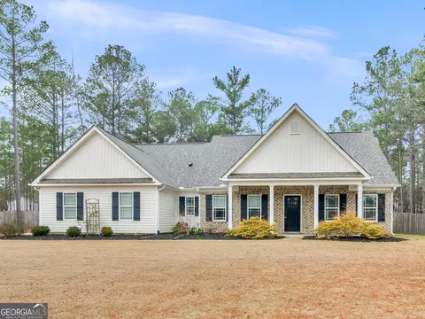 278 Cole Forest Blvd, Barnesville, GA 30204