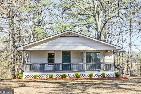1446 Seals Rd, Dallas, GA 30157