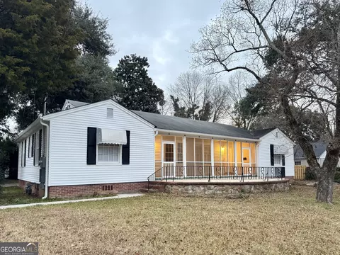 155 Calloway Dr, Macon, GA 31204