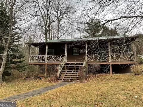 18 Charlie Mountain Rd, Clayton, GA 30525