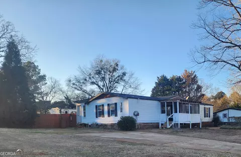 865 Steele Dr, Hampton, GA 30228