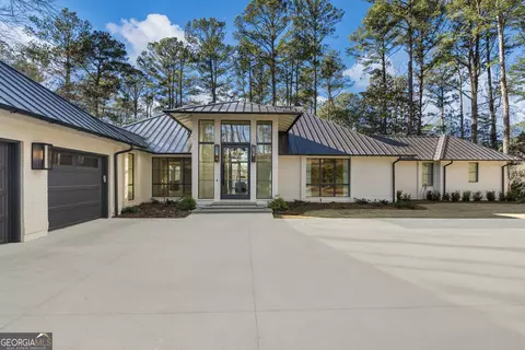 6227 Waterford Rd, Columbus, GA 31904