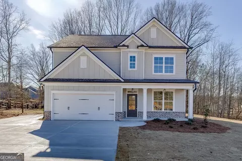 1075 Poppy Ln, Jefferson, GA 30549