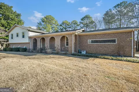 115 Windsor Dr, Calhoun, GA 30701