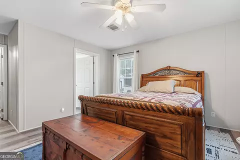 Bedroom - 471 Kirkpatrick Rd, Cochran, GA 31014 photo 2 of 5