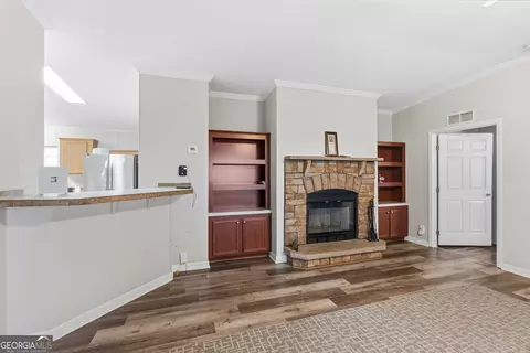 Living - 471 Kirkpatrick Rd, Cochran, GA 31014 photo 2 of 6