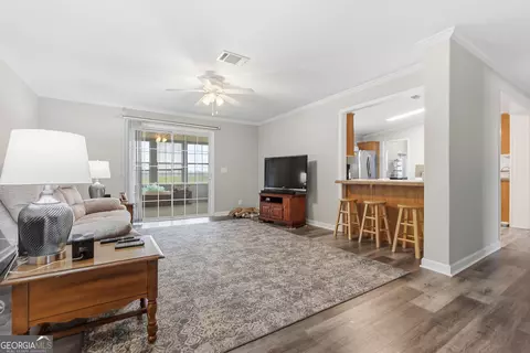 Living - 471 Kirkpatrick Rd, Cochran, GA 31014 photo 6 of 6