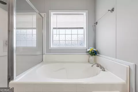 Bath - 471 Kirkpatrick Rd, Cochran, GA 31014 photo 5 of 7