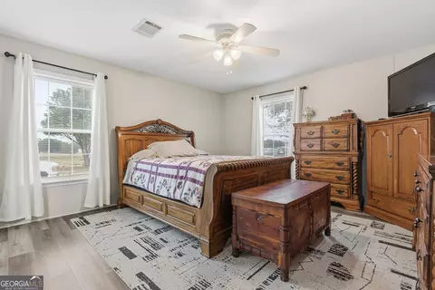 Bedroom - 471 Kirkpatrick Rd, Cochran, GA 31014 photo 1 of 5