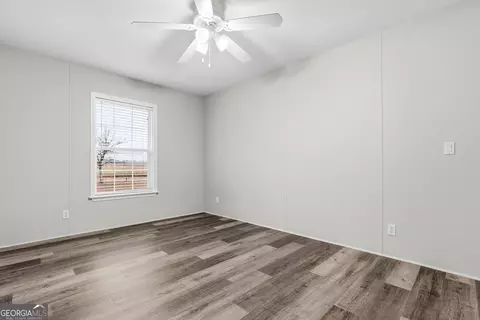 Bedroom - 471 Kirkpatrick Rd, Cochran, GA 31014 photo 5 of 5